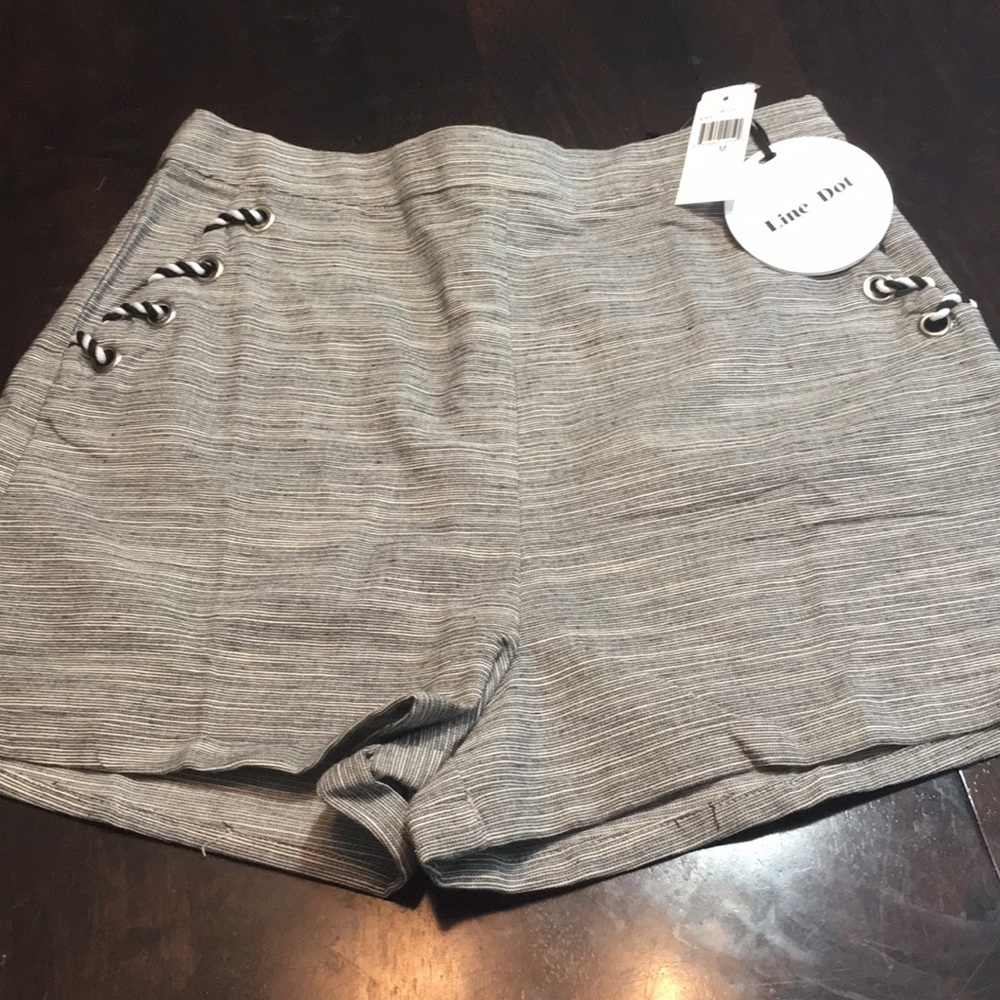 Bellen Grommet Shorts